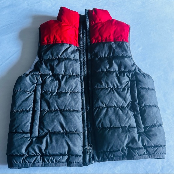 GAP Other - Boys Puffer Vest gap kids zip up jacket coat red and gray size large